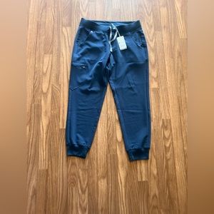 Dark Harbor Zamora joggers. Medium/Petite